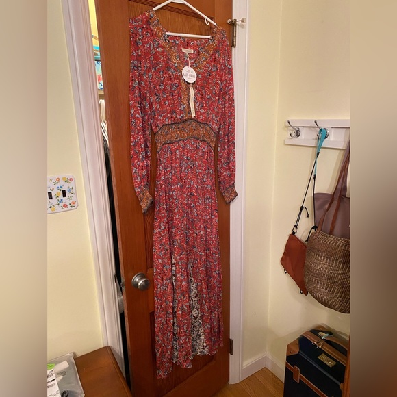 Bohemian Boho Floral Long Sleeve Maxi Dress - Picture 4 of 5